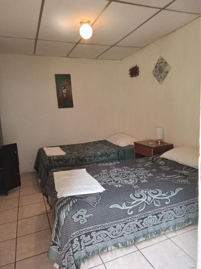 Huellas Hostal Antigua Kültér fotó