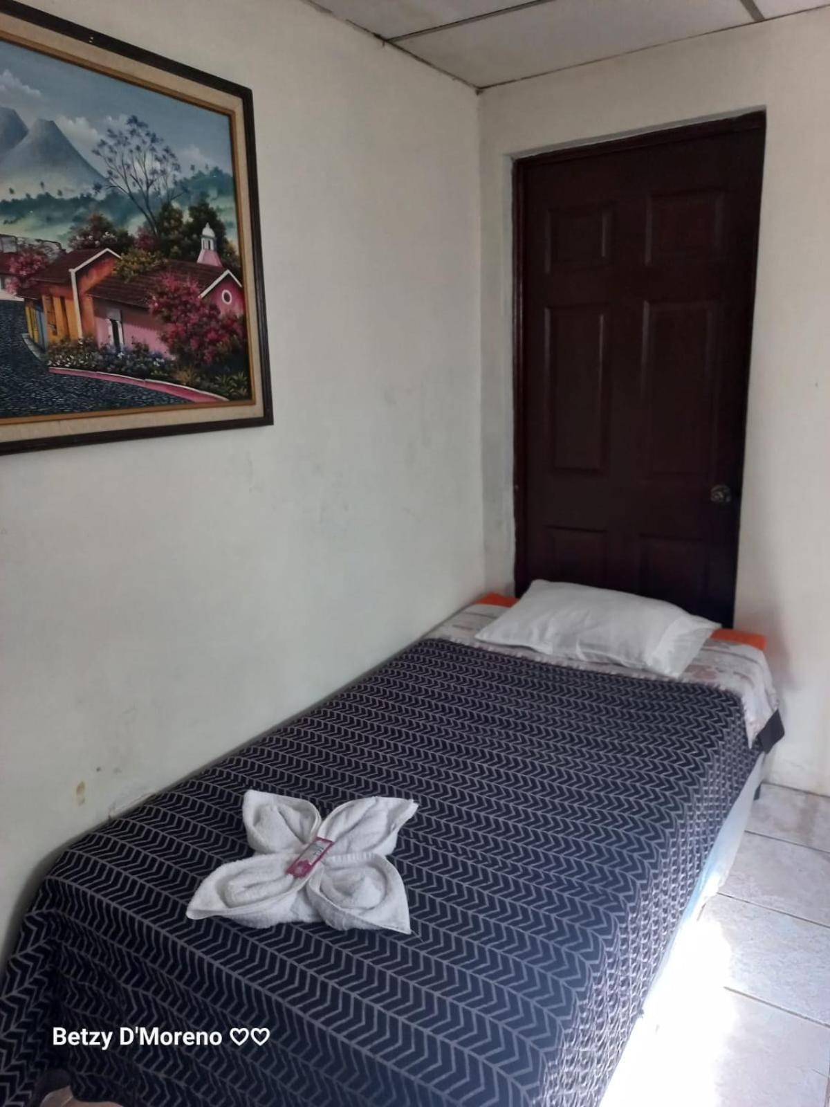 Huellas Hostal Antigua Szoba fotó